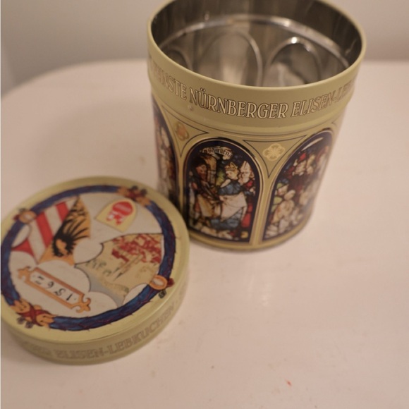 Vintage tea Tin with Stained Glass Design farmhouse moody decor kitchen storage - Picture 8 of 10